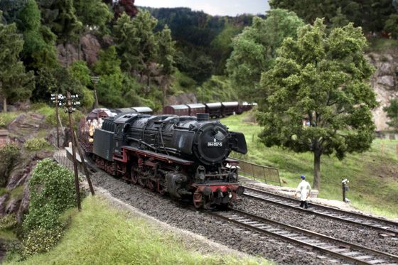 Modellbundesbahn Güterzug Foto_Markus_Tiedtke